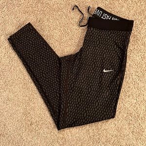 Nike Dry-Fit running leggings